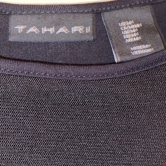 Tahari Women’s  Stretchy Short Sleeve Top  in Black with Mesh Neckline Size Med - Picture 5 of 6